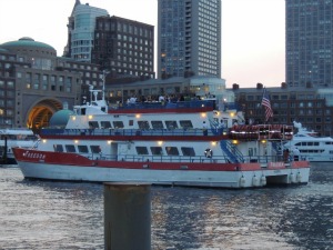 local dinner cruise boston,cruise gift