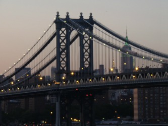 brooklyn bridge at nights,travel nyc